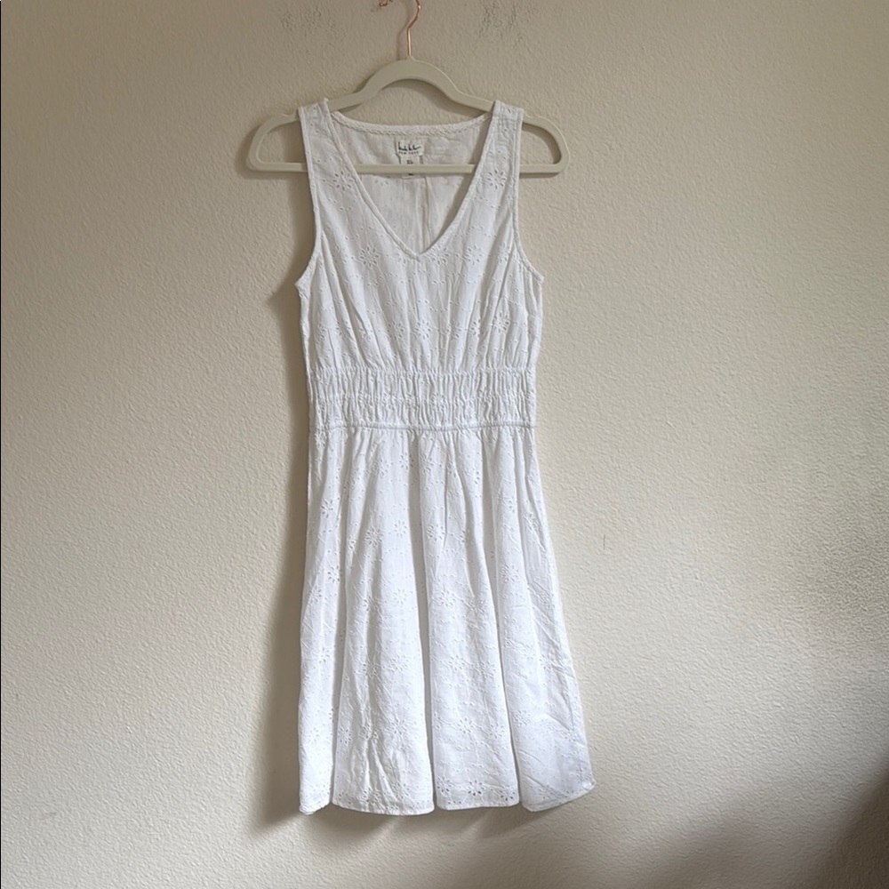 Nicole Miller White Pleated V-Neck Sundress